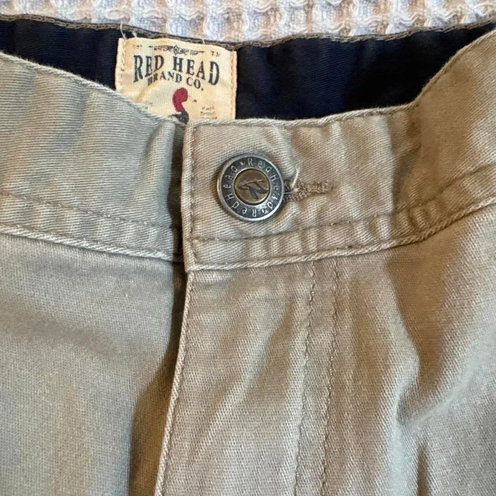 Red Head tan cargo shorts size 34